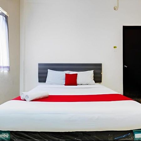 Pondok Inap Shofwa 2 Hotel Surabaya Eksteriør billede